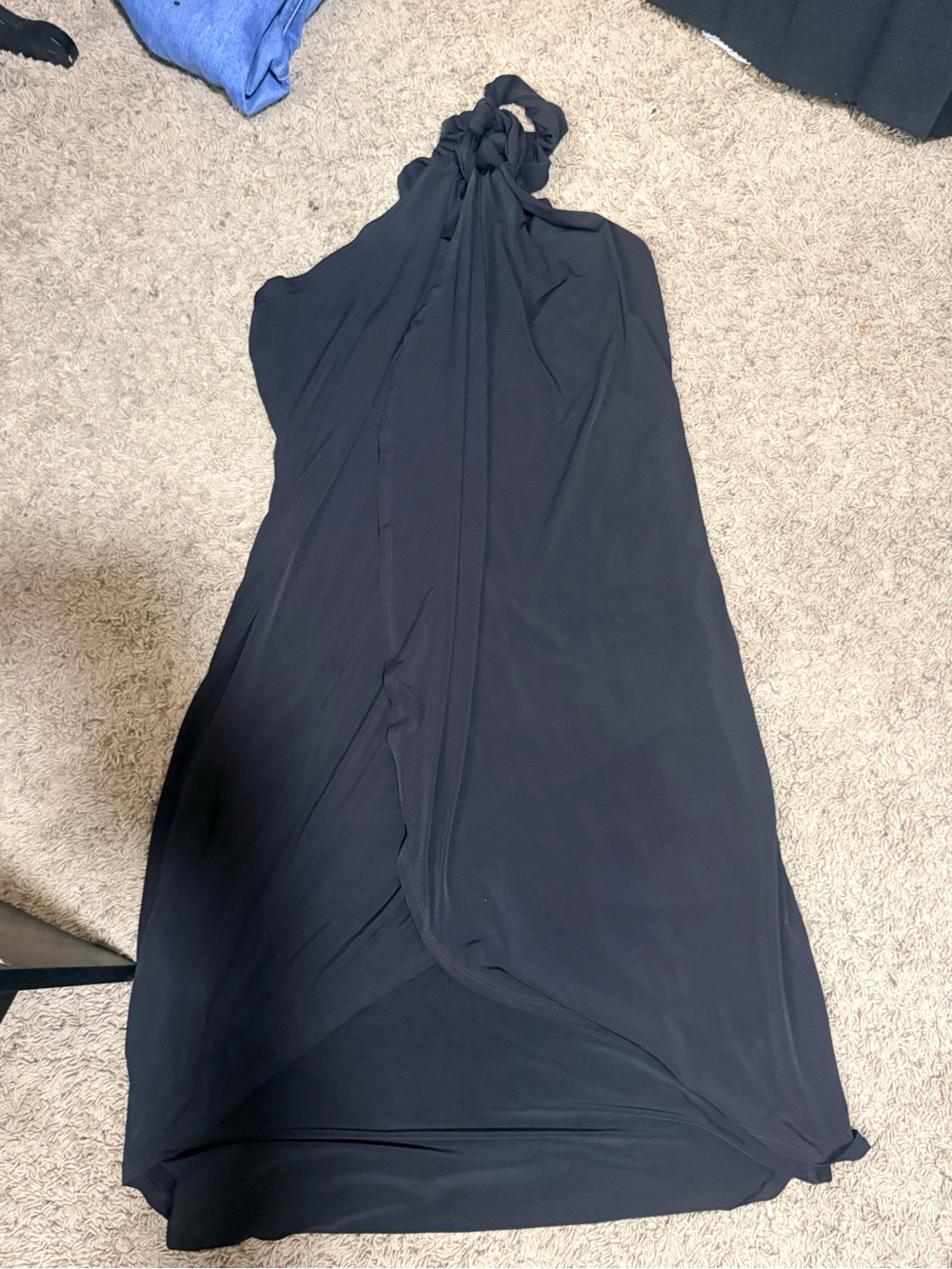 VENUS Black One-Shoulder Maxi Dress